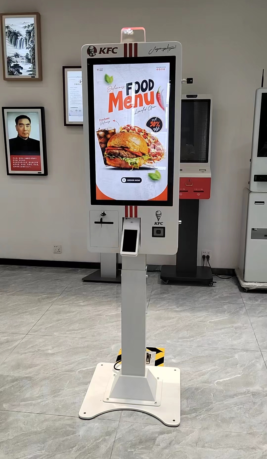 Revoluční zážitek z rychlého občerstvení: Náš samoobslužný kiosk pro KFC